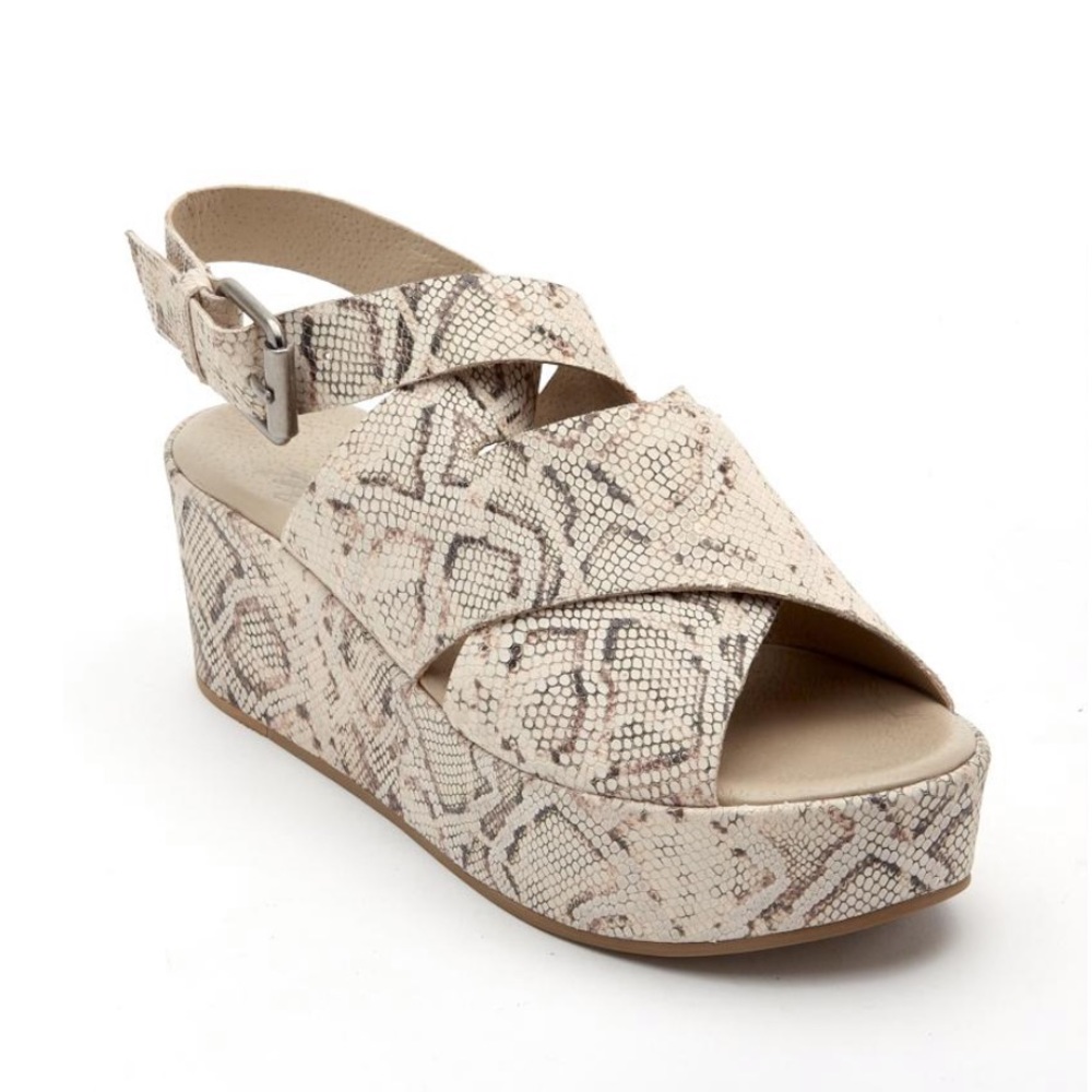 Matisse Runaway Platform Sandal